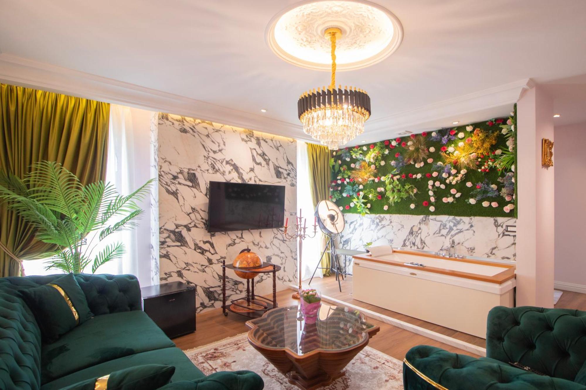 Hotel Ambasada Qta Patza-Kuqani Esterno foto
